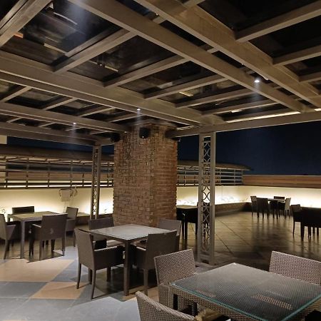Clarks Inn Express, Dehradun Eksteriør billede